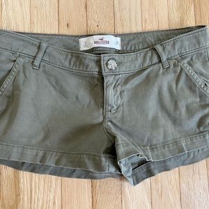 Hollister Olive Chino Shorts sz 3